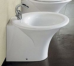 Copriwater per WC dalla forma di un ovale allungato: Spazio, Join, Ariete, Brenta, Fish, Sculture