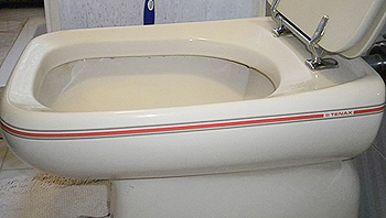 Abattant de WC pour les anciens WC rectangulaires discontinué : Alfana, BR 1, Simeto, Yura, Edos.