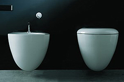 Sanitari Globo serie Open Space e i loro copriwater: Concept, Stone, Space Bowl, Space Free