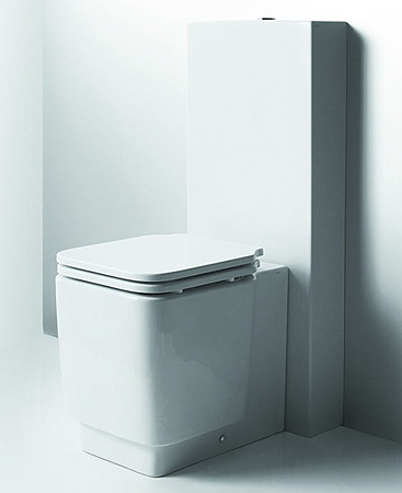 Articles sanitaires et abattants de toilettes design conçus par Terri Pecora pour Simas : Luna, Flow, Bohemian, E-Line